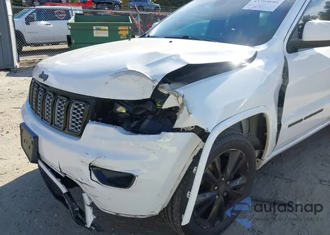 2017 Jeep Grand Cherokee Altitude 4X4 z USA, uszkodzony, nr VIN 1C4RJFAG9HC729000